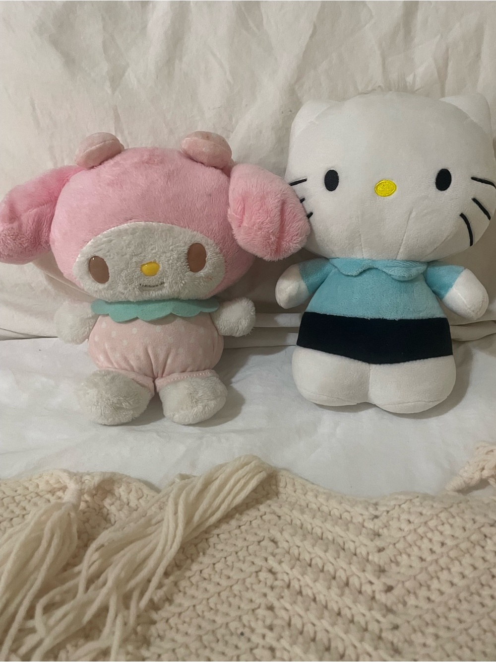 Sanrio Pink My Melody & White Hello Kitty Plush Duo